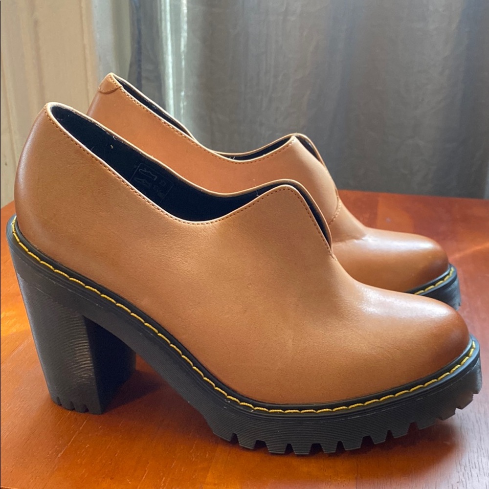 Dr. Martens Cordelia Tan Leather Platform Heels Women's US 8 UK 6 - Picture 11 of 11